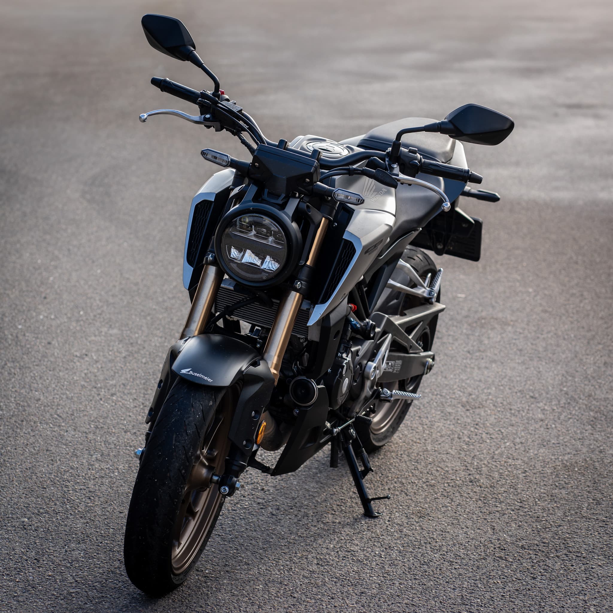 Honda CB125R
